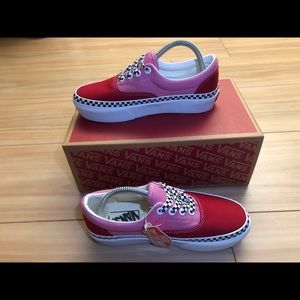 Vans women’s platform shoes size 6women